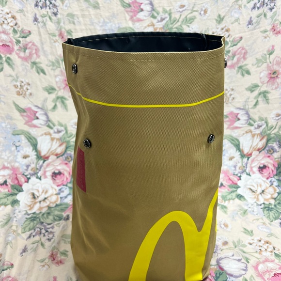 Canvas Backpack - Picture 6 of 12